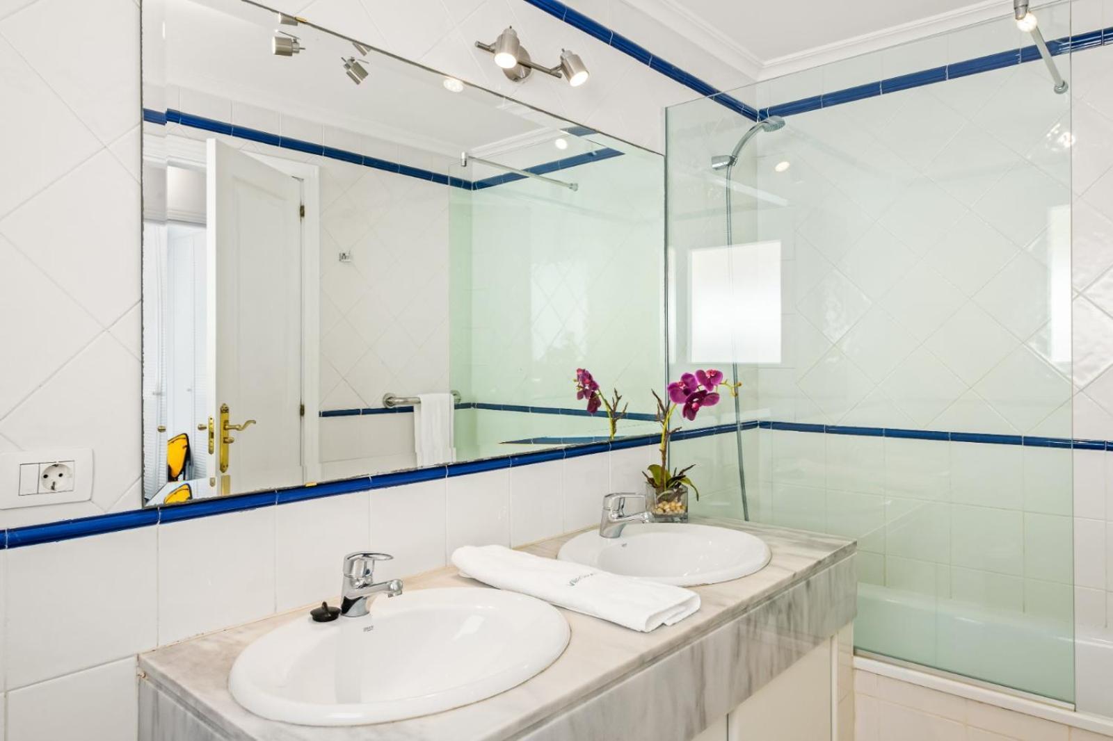 Ferienwohnung Bahia Blue - La Caleta Costa Adeje  Exterior foto